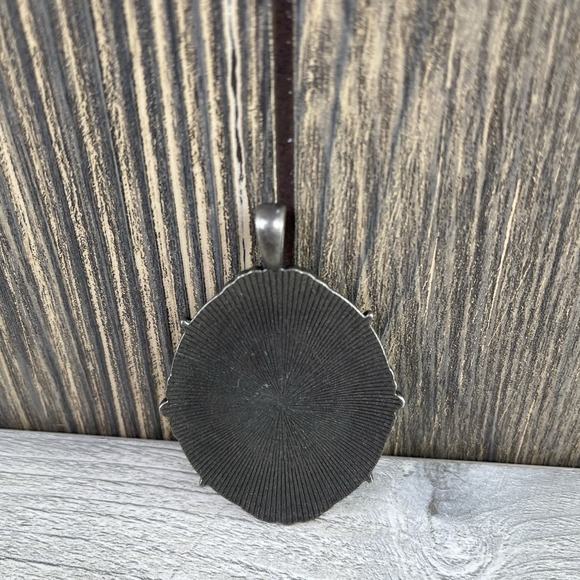 Vintage Silver Tone Green Carved Victorian Cameo Pendant 2.3" - Picture 6 of 16